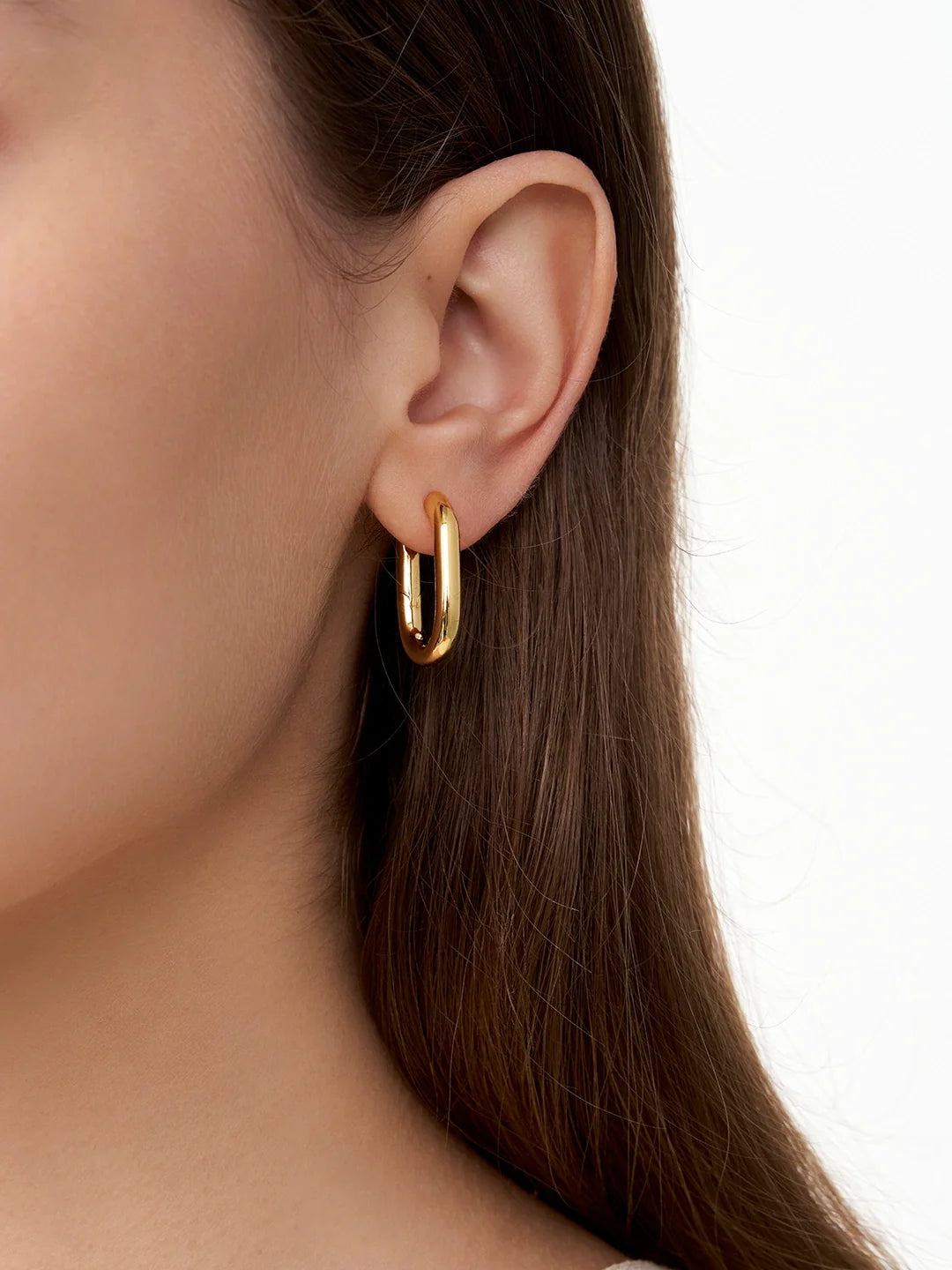 Block Classical U Huggie Earrings - OOTDY