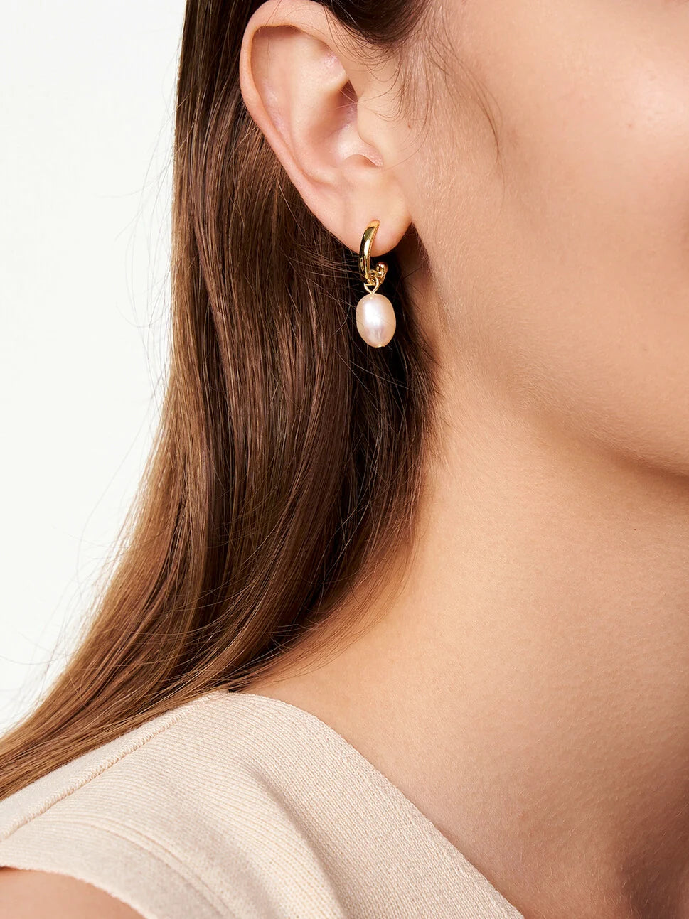 Pearl Delicate Drop Earrings - OOTDY