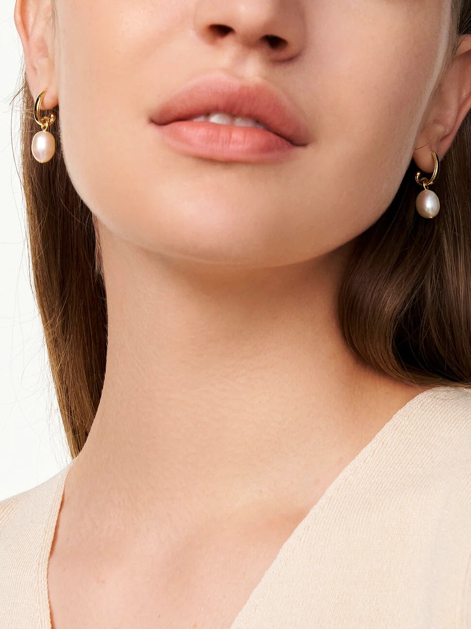 Pearl Delicate Drop Earrings - OOTDY