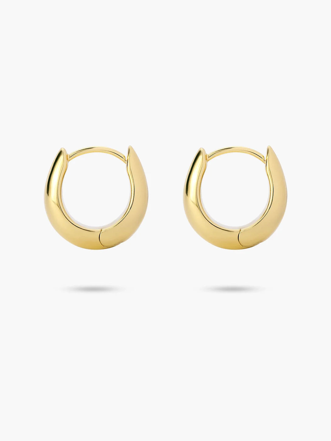 Daily Loop Huggie Earrings - OOTDY