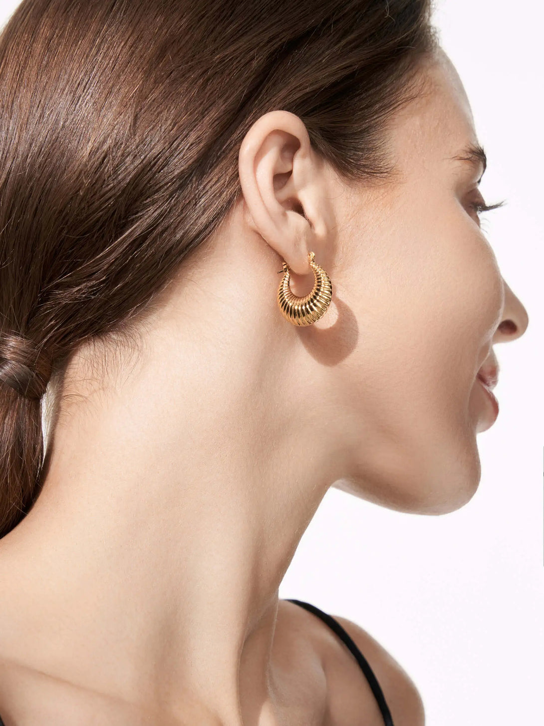 Statement Ribbed Hoop Earrings - OOTDY